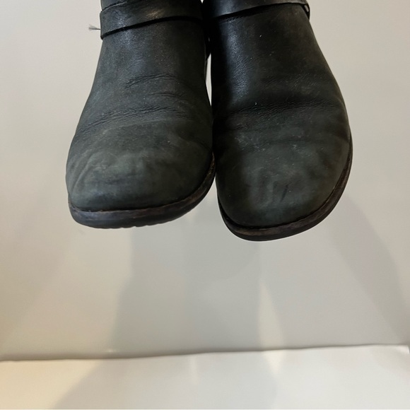 Teva Women’s Boots Bootie - Picture 5 of 10